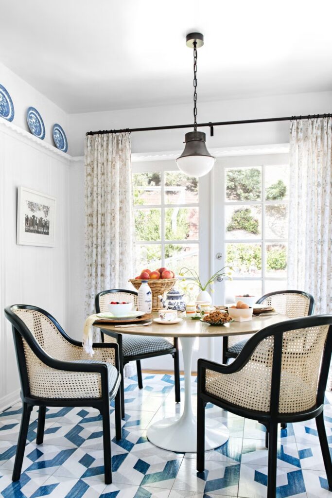 Incorporate Geometric Designs