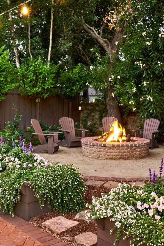 Garden-Inspired Backyard Fire Pit